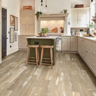 Blond Farmhouse Oak Vinyl by Karndean
