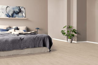 Light Berdal Oak Laminate by Egger