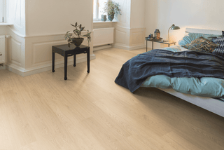 Light Matera Oak Laminate by Egger