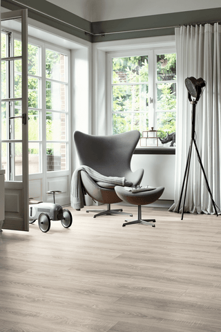 Light Toscolano Oak Water Resistant Laminate by Egger