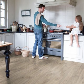Louisiana oak beige Waterproof Laminate by Quickstep