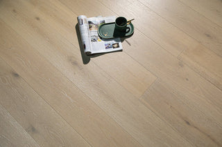 Lusso/216 Engineered Hardwood by Vandyck USA Inc