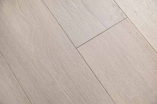 Lusso/220 Engineered Hardwood by Vandyck USA Inc