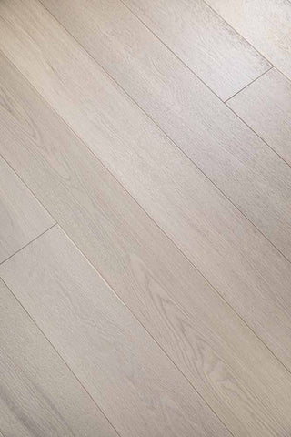 Lusso/220 Engineered Hardwood by Vandyck USA Inc