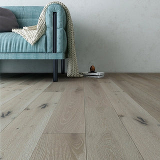 Lusso/224 Engineered Hardwood by Vandyck USA Inc