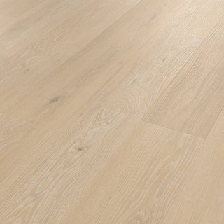 Pale Artisan Oak Vinyl by Karndean