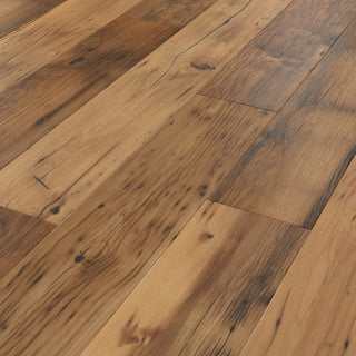 Reclaimed Chestnut Vinyl by Karndean