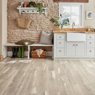Silver Farmhouse Oak Vinyl by Karndean