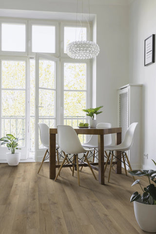 5 Series in English Oak Vinyl by DH Floors