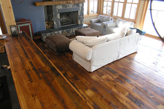 Reclaimed Yellow Pine - Distressed 3/4" Engineered w/6mm
