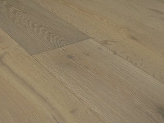 BAZILLE Engineered Hardwood by Monarch Plank