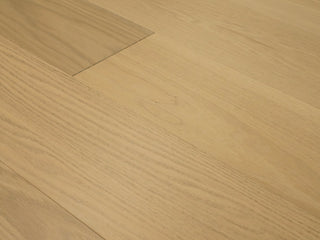 BELLA Engineered Hardwood by Monarch Plank