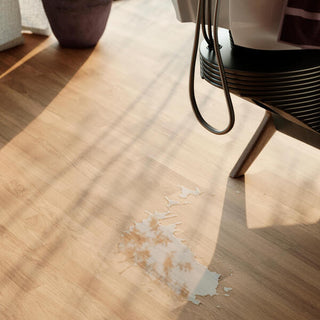 Bianco Oak 3 str Water Resistant Laminate by BerryAlloc