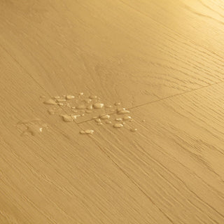 Biscuit brown oak Waterproof Laminate by Quickstep