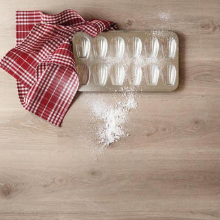 Bloom Light Natural Water Resistant Laminate by BerryAlloc