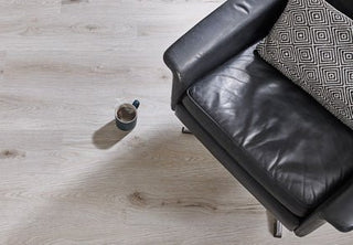 Brecon Ivory Oak Vinyl by Wood Pecker Flooring