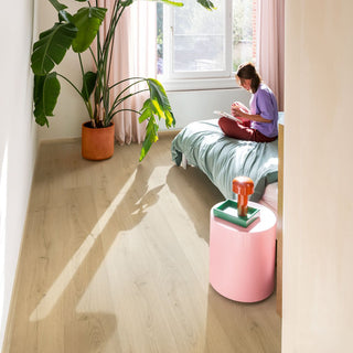 Brushed oak beige Vinyl by Quickstep