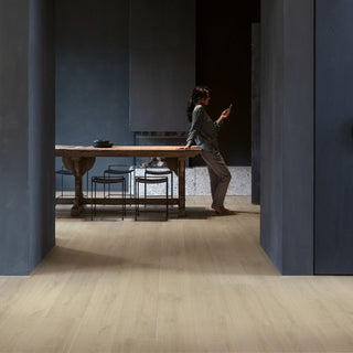 Brushed oak beige Waterproof Laminate by Quickstep