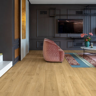 Brushed oak warm natural Waterproof Laminate by Quickstep