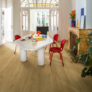 Brushed oak warm natural Waterproof Laminate by Quickstep