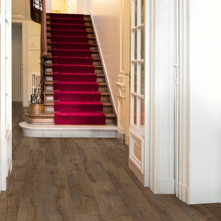 Cambridge oak dark Laminate by Quickstep