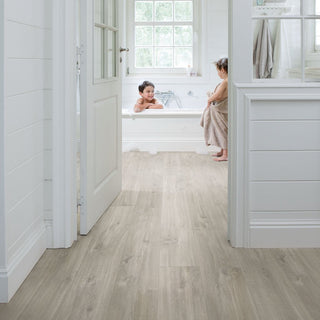 Canyon oak grey with saw cuts Vinyl by Quickstep