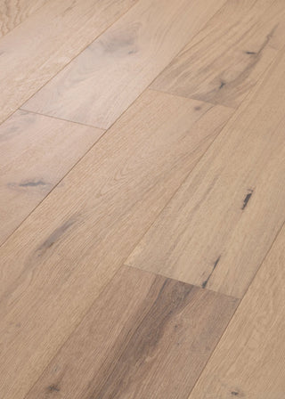CASTLEWOOD OAK - Renaissance Engineered Hardwood by Shaw Floors