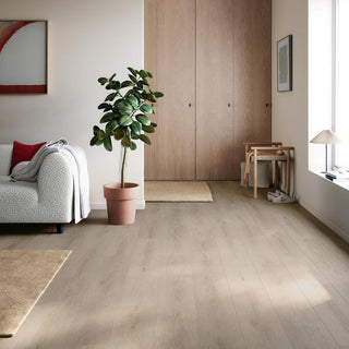 Champs Elysées Water Resistant Laminate by BerryAlloc
