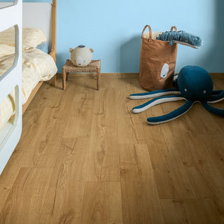 Classic oak natural Waterproof Laminate by Quickstep