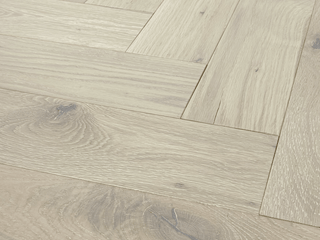 COMO Herringbone Engineered Hardwood by Monarch Plank