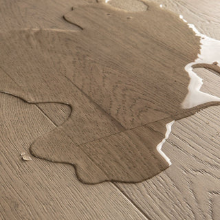Cotton grey oak extra matt Engineered Hardwood by Quickstep