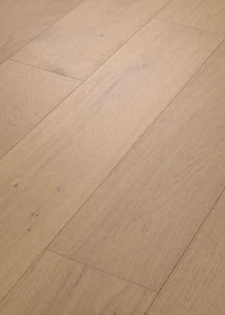 Courtyard Engineered Hardwood by Anderson Tuftex