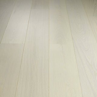 Cozy Oak Engineered Hardwood by Hallmark Floors