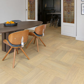 Creamy oak extra matt Engineered Hardwood by Quickstep