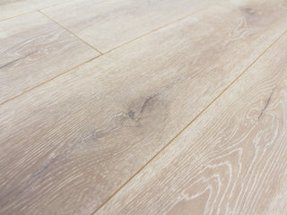 DALMORE Water Resistant Laminate by Pravada
