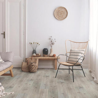 Dune Oak Water Resistant Laminate by BerryAlloc