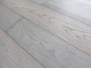 EAMES Engineered Hardwood by Pravada