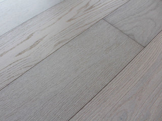 EAMES Engineered Hardwood by Pravada