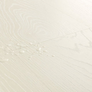 Frosty white oak Waterproof Laminate by Quickstep