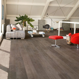 Grey vintage oak Laminate by Quickstep
