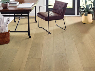 Grove Smooth Engineered Hardwood by Anderson Tuftex