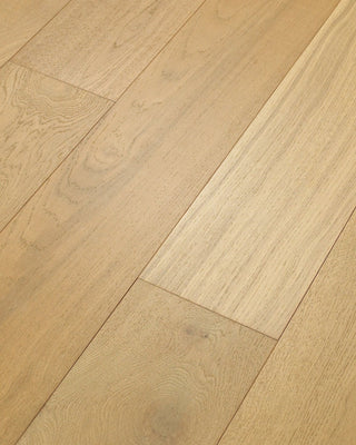 Grove Smooth Engineered Hardwood by Anderson Tuftex