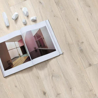Gyant Light Water Resistant Laminate by BerryAlloc