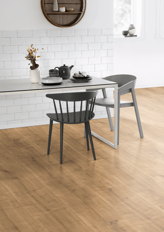 Hamilton Oak Laminate by Egger