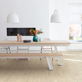 Havana oak natural Waterproof Laminate by Quickstep