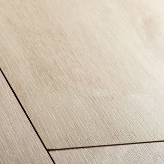 Havana oak natural Waterproof Laminate by Quickstep