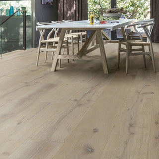 Heavy Snow Oak Extra Matt Engineered Hardwood by Quickstep