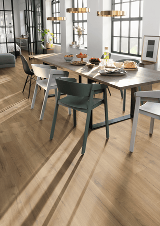 Honey Loja Oak Laminate by Egger