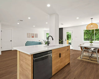 Hudson Vinyl by LW Flooring