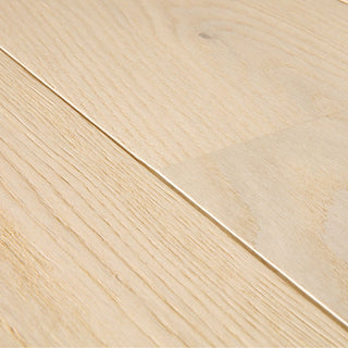Icy White Oak Matt Engineered Hardwood by Quickstep
